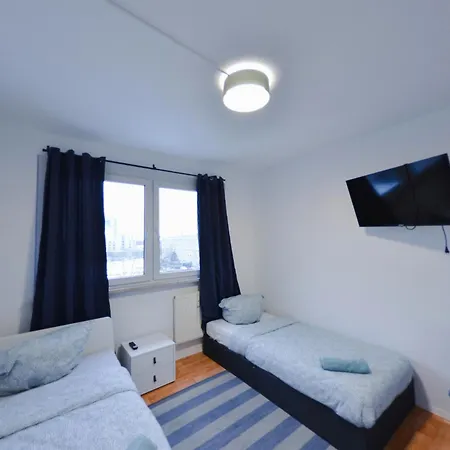 Ideal Fuer Monteure Fully Furnished Halle Saale, 4-6 P